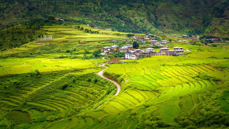 A huge chunk of Bhutan’s tourism money goes on sustainable development © Apisak Kanjanapusit